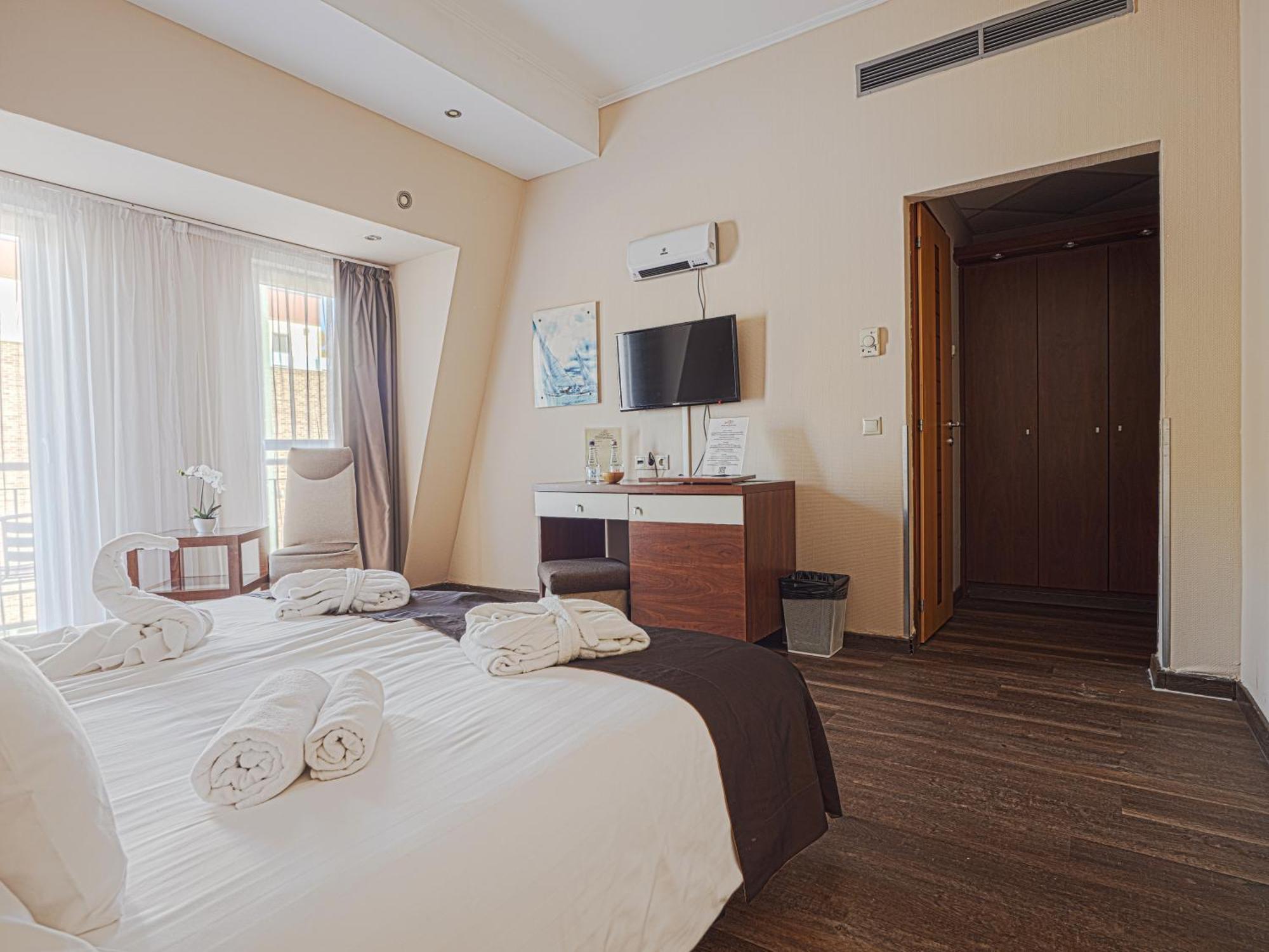 Holiday Beach Budapest Wellness Hotel With Sauna Park Екстер'єр фото