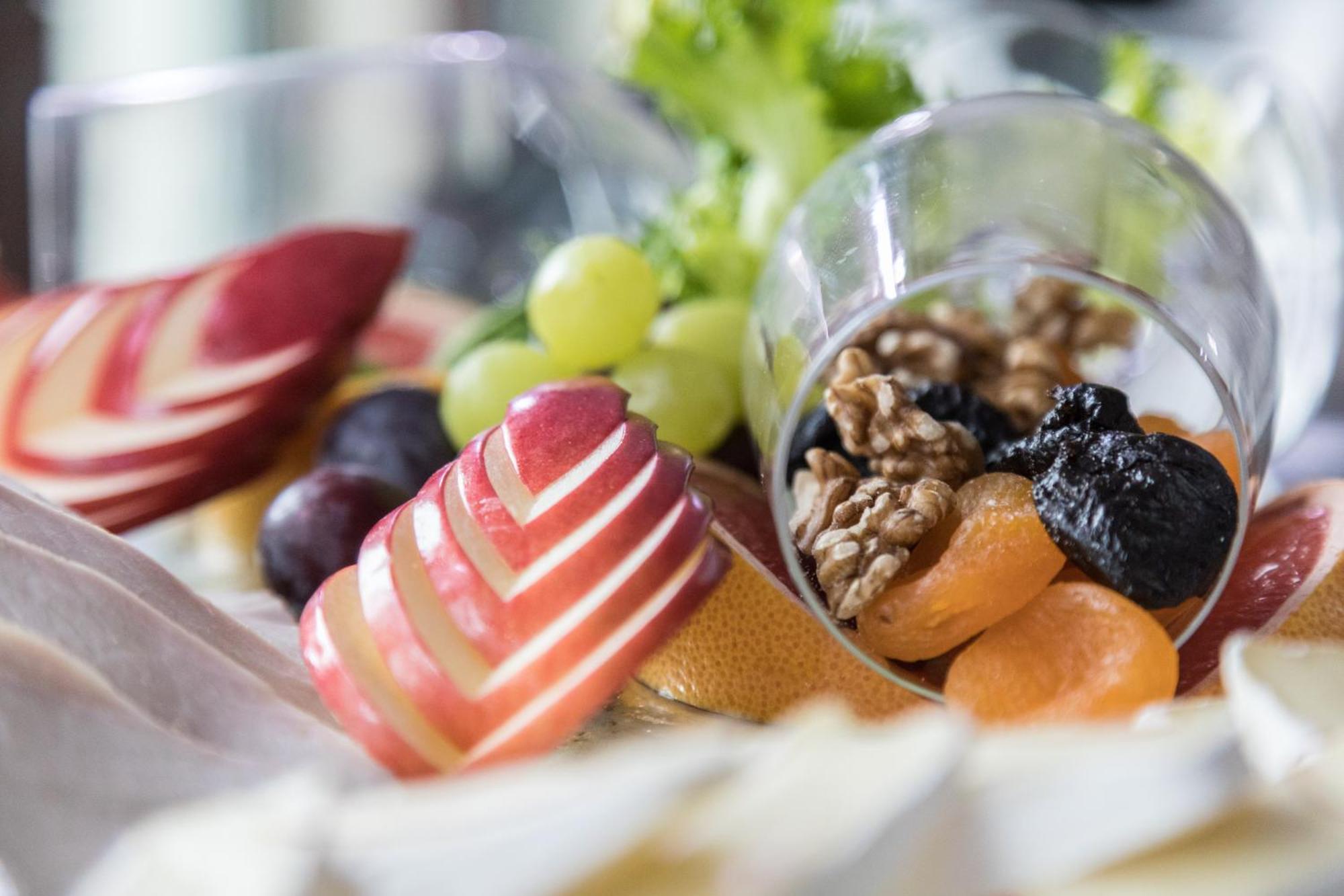 Holiday Beach Budapest Wellness Hotel With Sauna Park Екстер'єр фото